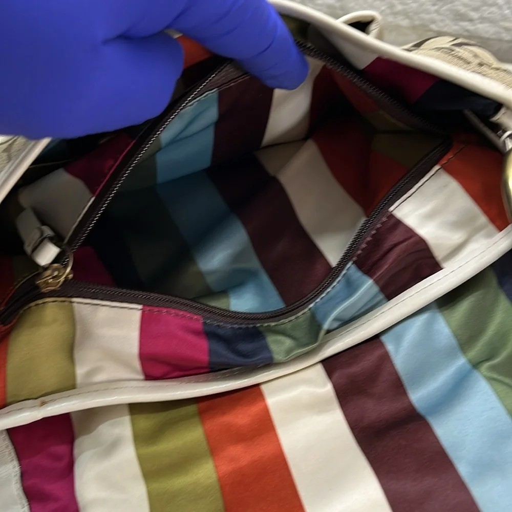 Coach Ltd Ed 65th Legacy White Khaki Sig C Rare and Very Clean. - Picture 14 of 16